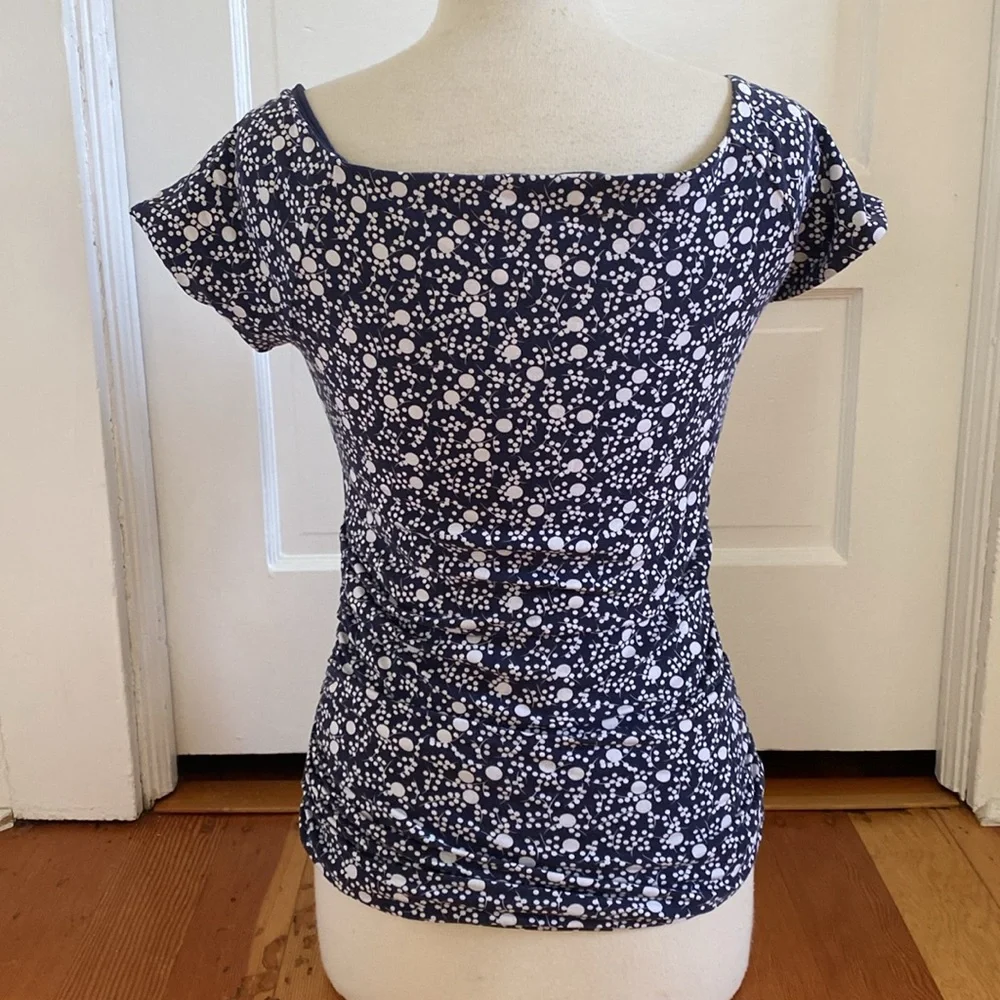 Boden Short Sleeve‎ Navy Blue White Stretch Knit Ruched Sides Women's Top 8